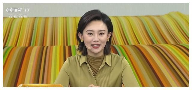 主持人大賽表現出色的李七月，為何得不到登上大舞臺的機會？