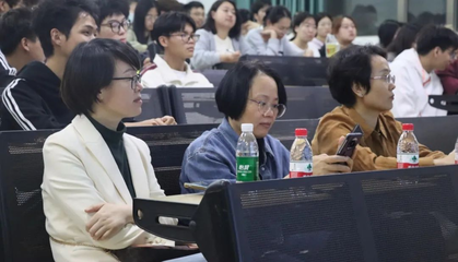 促就業(yè)，筑未來 公共衛(wèi)生學(xué)院舉辦2025屆畢業(yè)生就業(yè)動(dòng)員大會(huì)暨面試技巧分享會(huì)